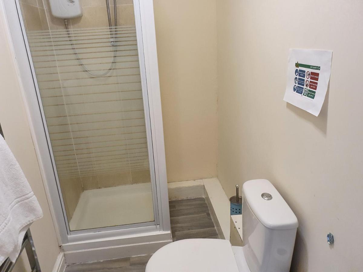 12 Person 6 Bedroom Self Catering House Λίβερπουλ Εξωτερικό φωτογραφία
